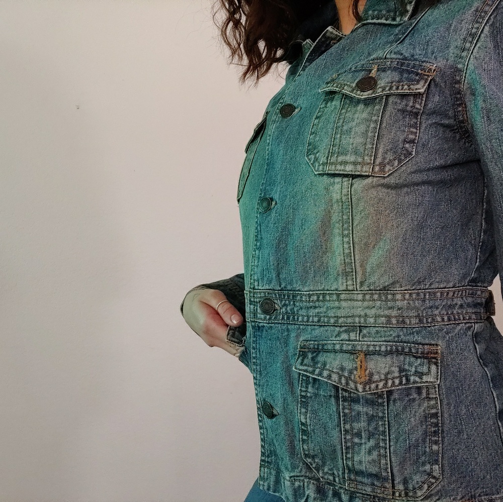 Jean jacket - Picture 2 of 5